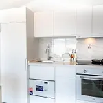 Midpoint Apartamento *