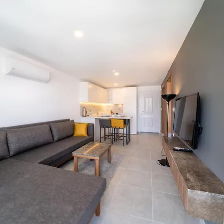 Apartment Midpoint *