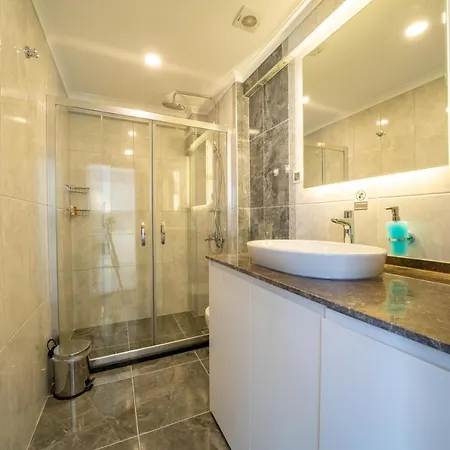 Midpoint Фетхие