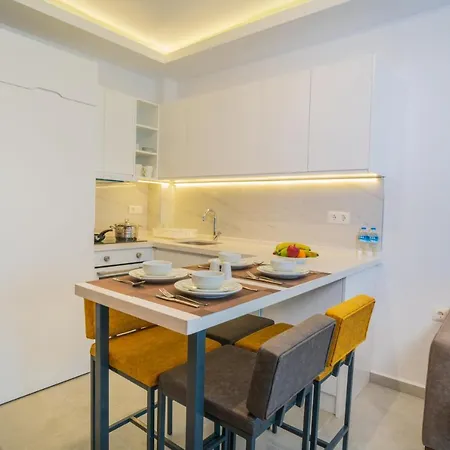 Midpoint Apartamento Fethiye