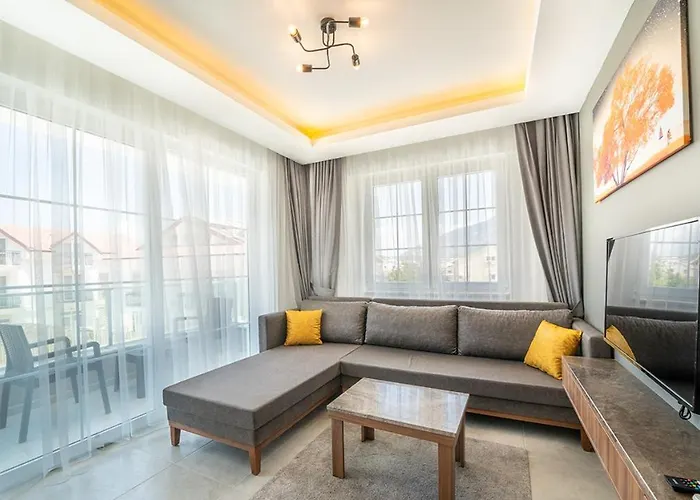 Midpoint * فتحية