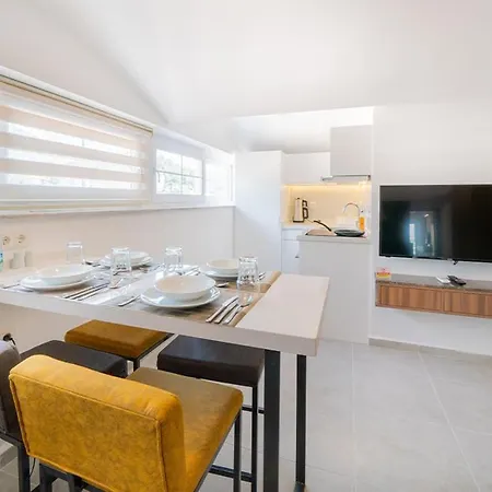 Midpoint Lägenhet *